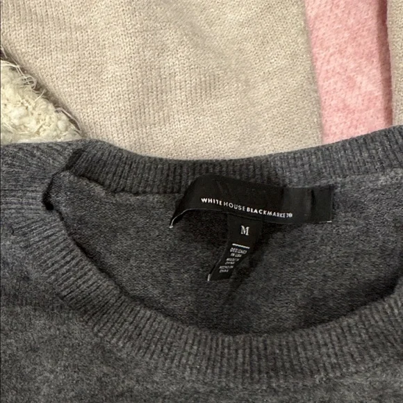 White House Black Market Women's Sweaters in Pink, Cream, and Gray - Picture 7 of 9